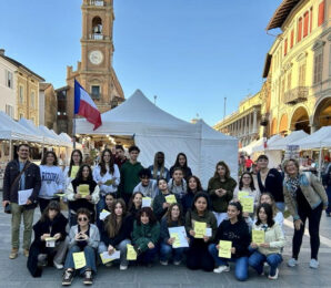 AU MARCHÉ FRANÇAIS!